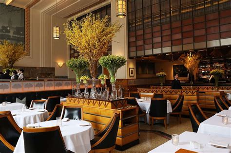 Your Guide to Luxury Shopping and Dining on NYC's Madison 